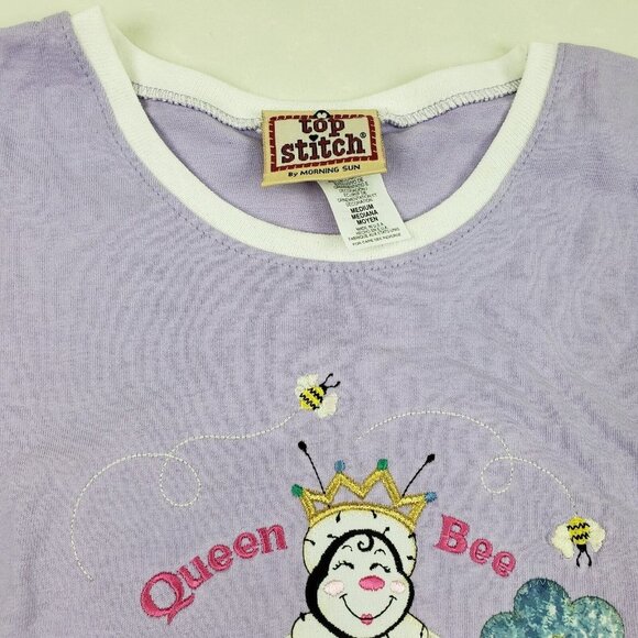 Vintage Embroidered Queen Bee Tee Purple Womens Medium Short Sleeve T-Shirt Crew - Picture 4 of 11